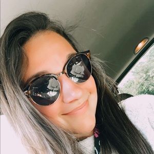 Meet your Posher, Rexanna